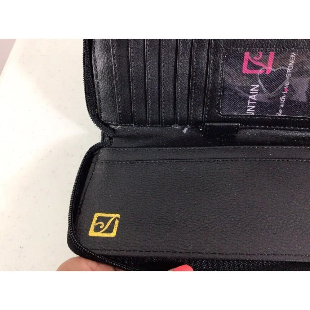 Stone Mountain Colorblock Wallet Envelope